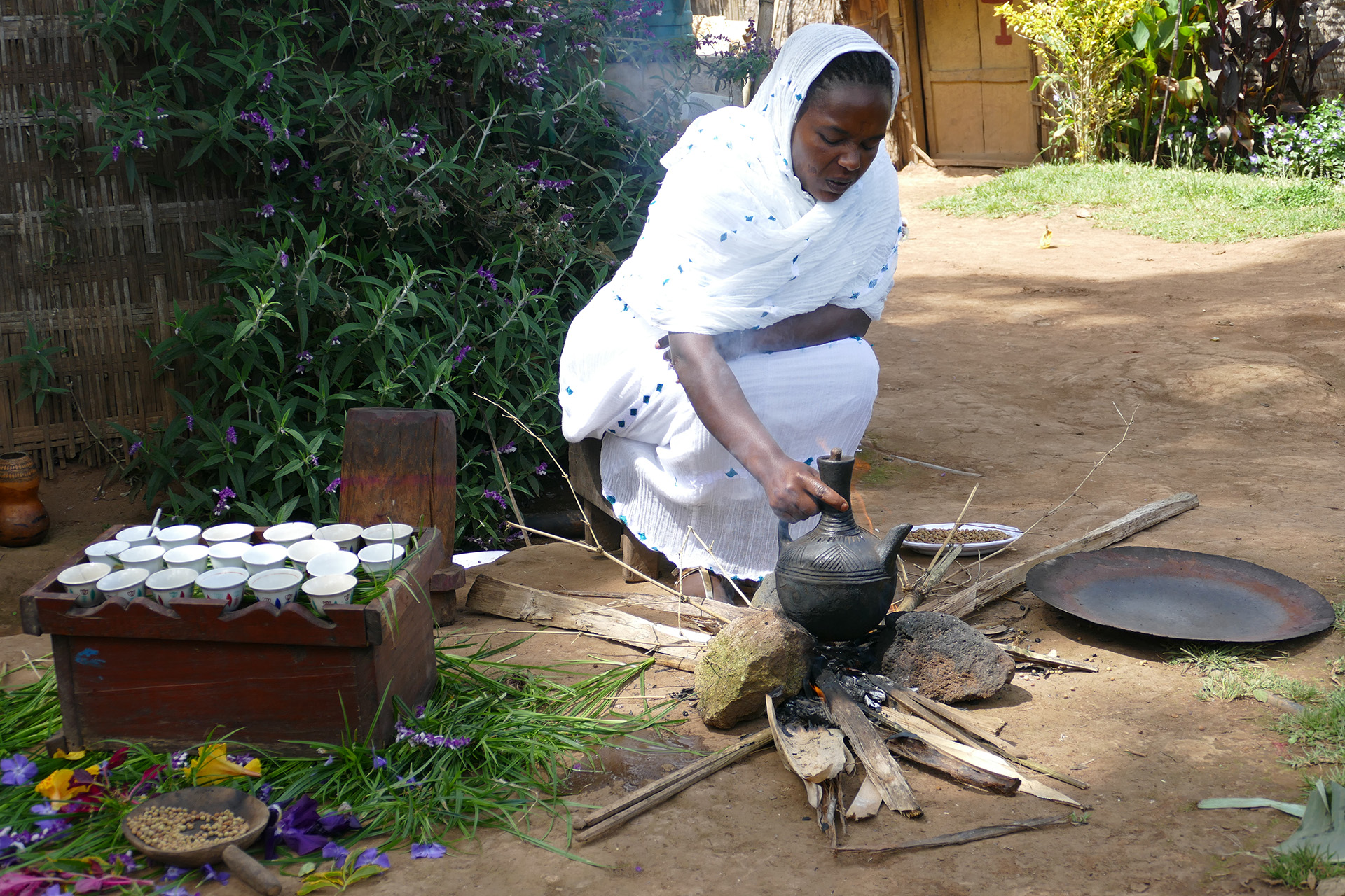 La cerimonia del caffè in Etiopia