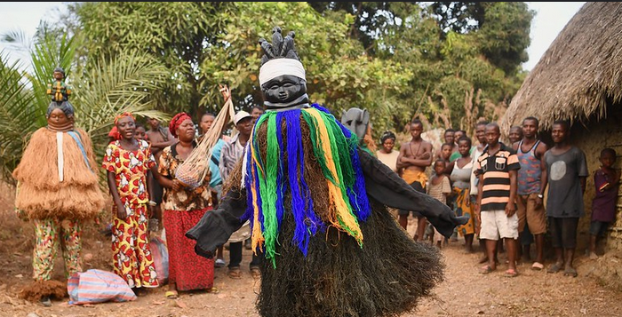 SIERRA LEONE: forests, diamonds and tribal masks